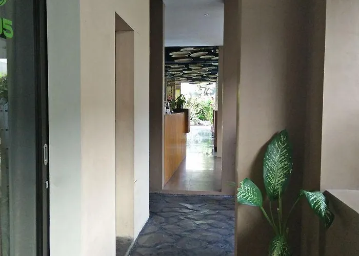 Koi And Hotel Denpasar (Bali)
